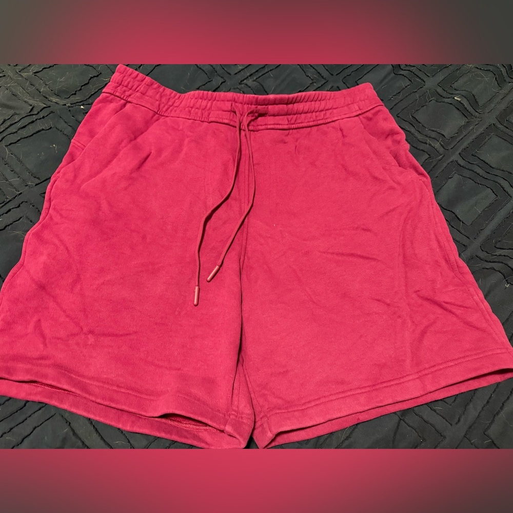 lululemon athletica Loungeful Shorts in size 12